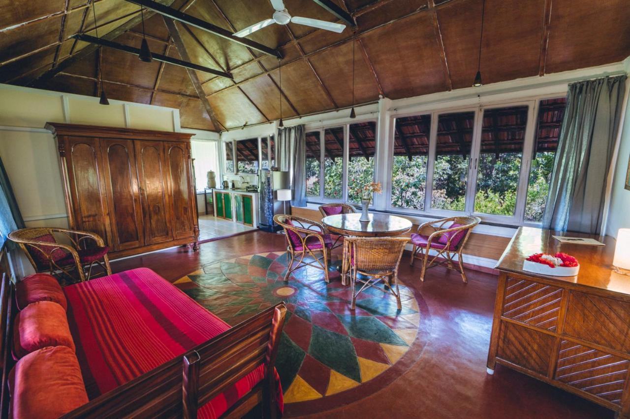 Gaia'S Garden Guest House Auroville Exterior photo
