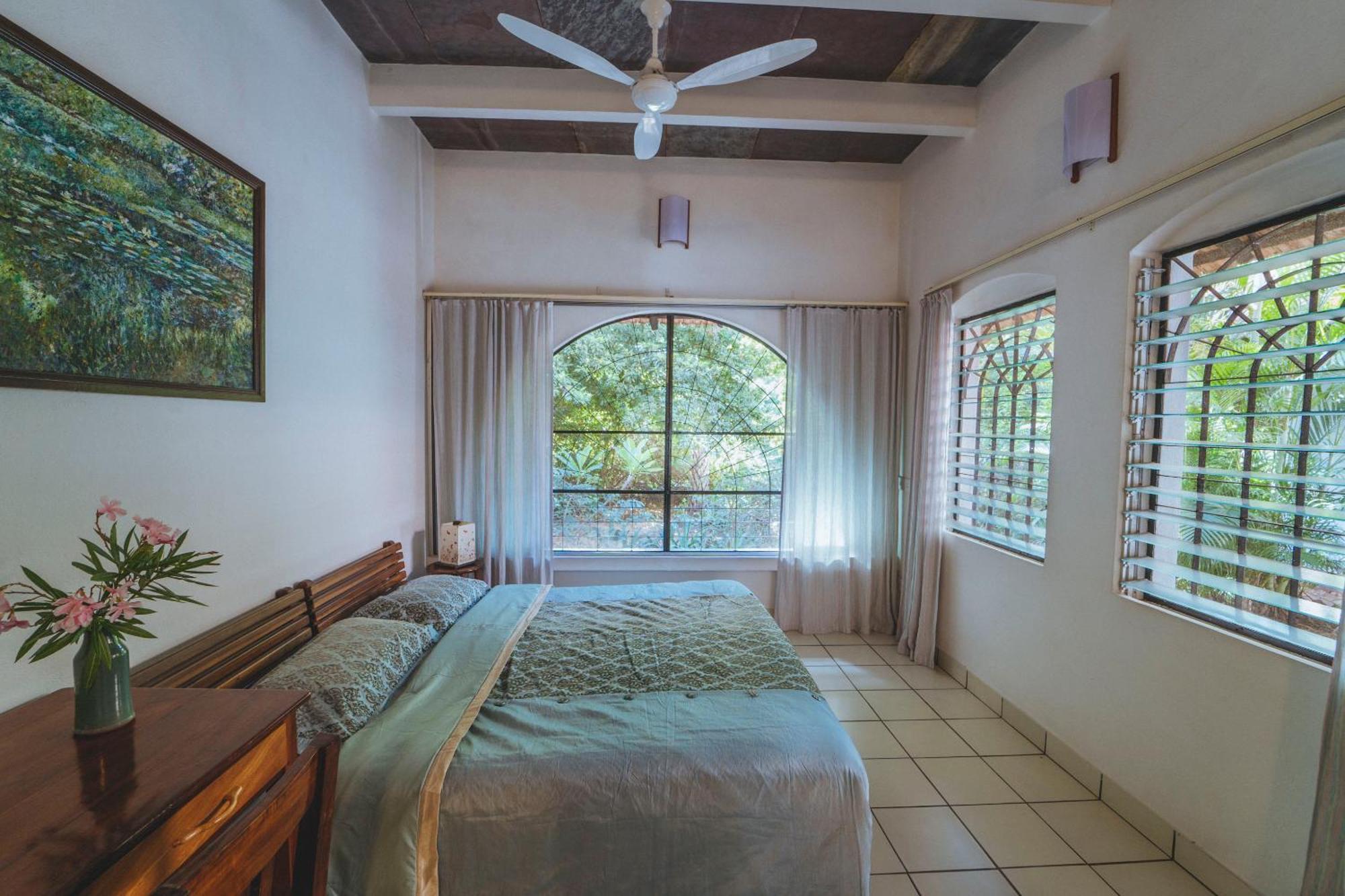 Gaia'S Garden Guest House Auroville Exterior photo