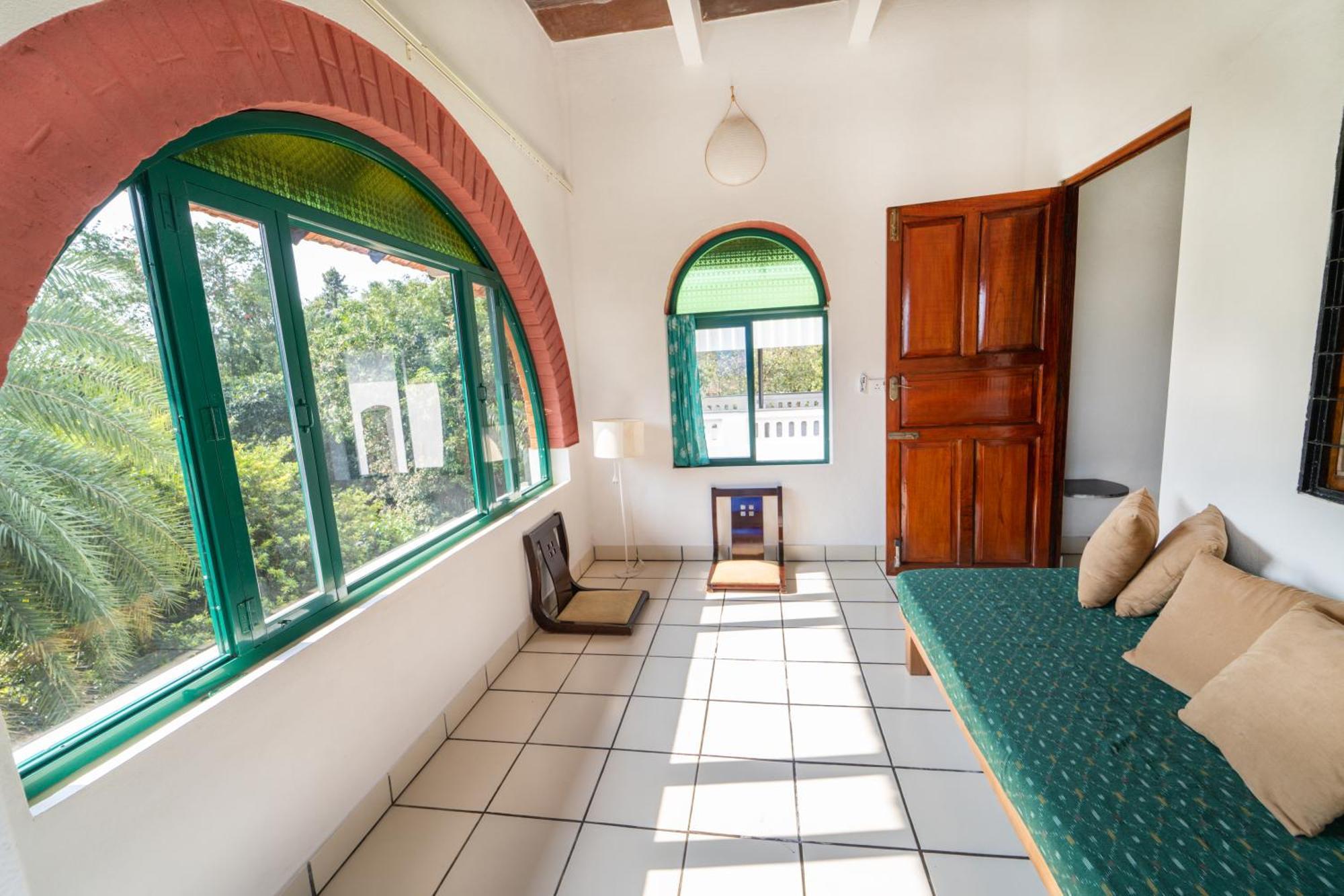 Gaia'S Garden Guest House Auroville Room photo